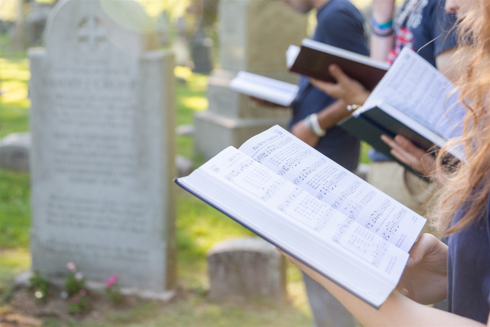 Musik auf Beerdigungen: Diese 15 Lieder passen zur Trauerfeier